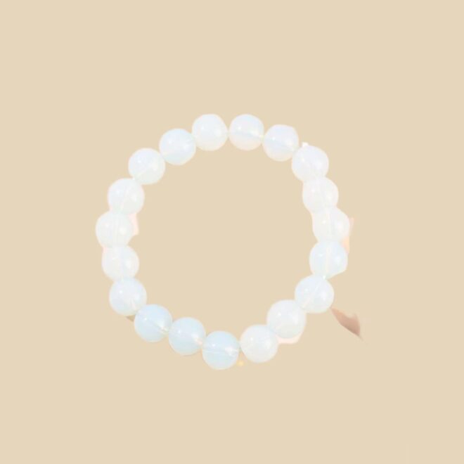 Glass beaded bracelet (white)